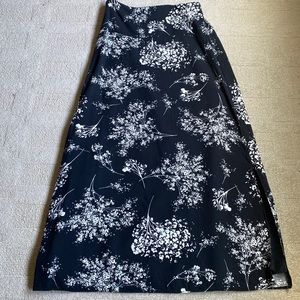 Gorgeous maxi skirt Banana Republic 0P
